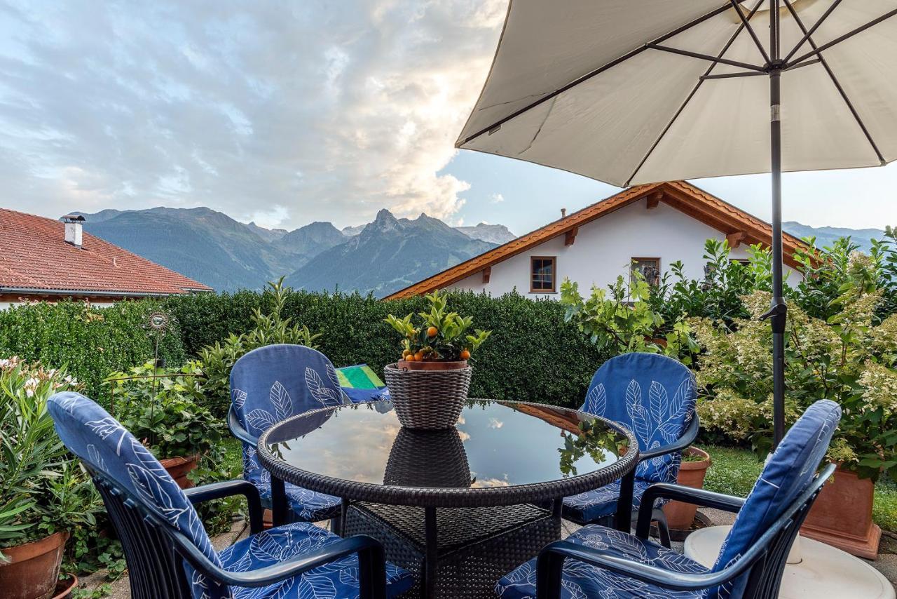 Apartmán Haus Battlogg Bartholomäberg Exteriér fotografie